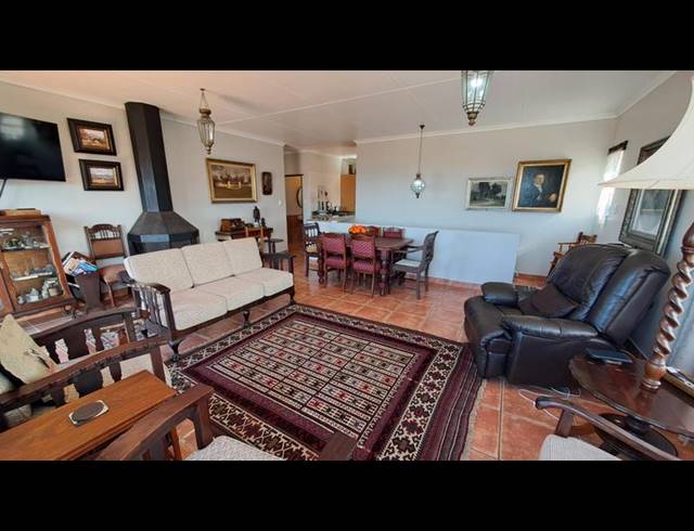 3 BEDROOM HOUSE FOR SALE IN JONGENSFONTEIN
